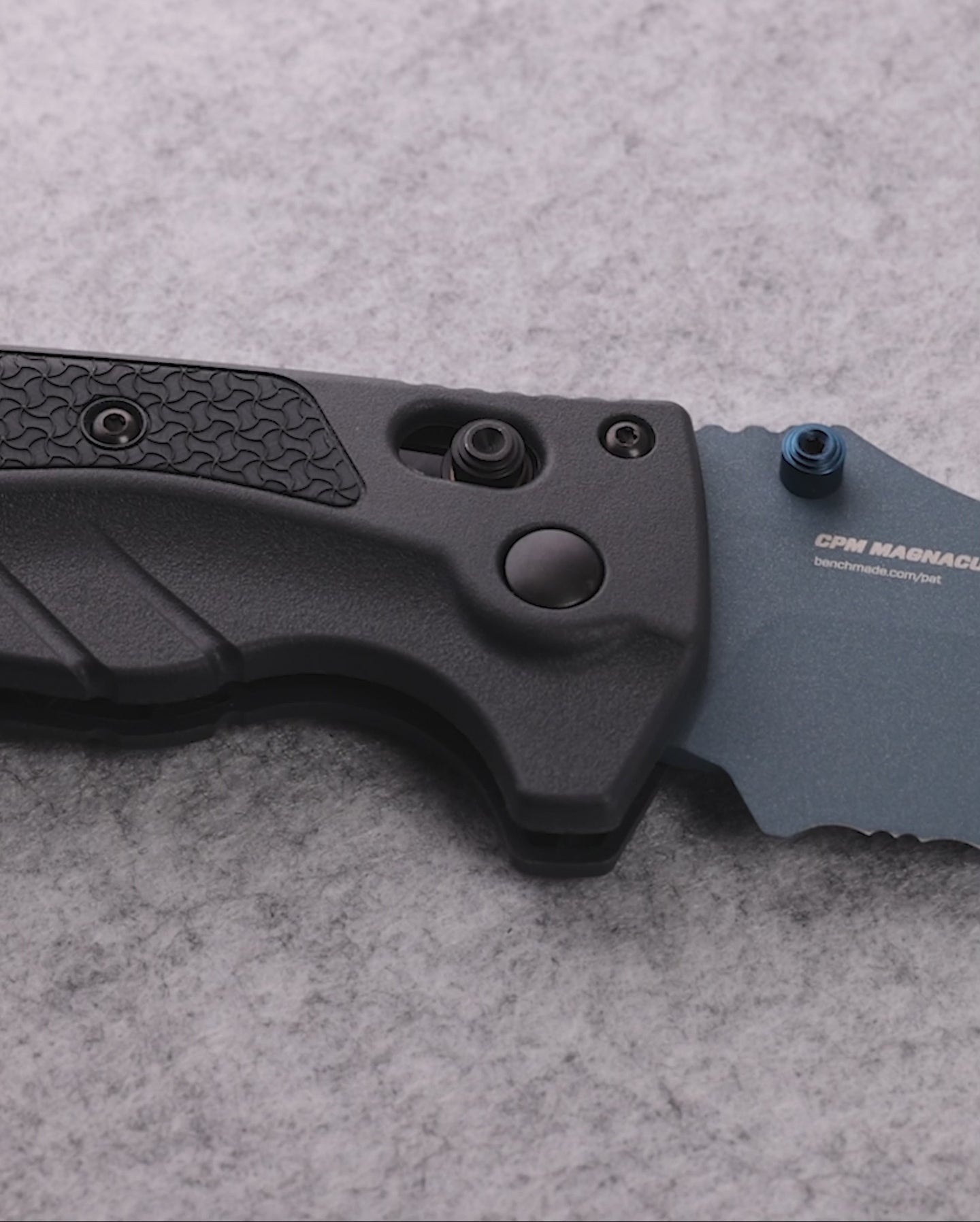 Product video showcasing knife features