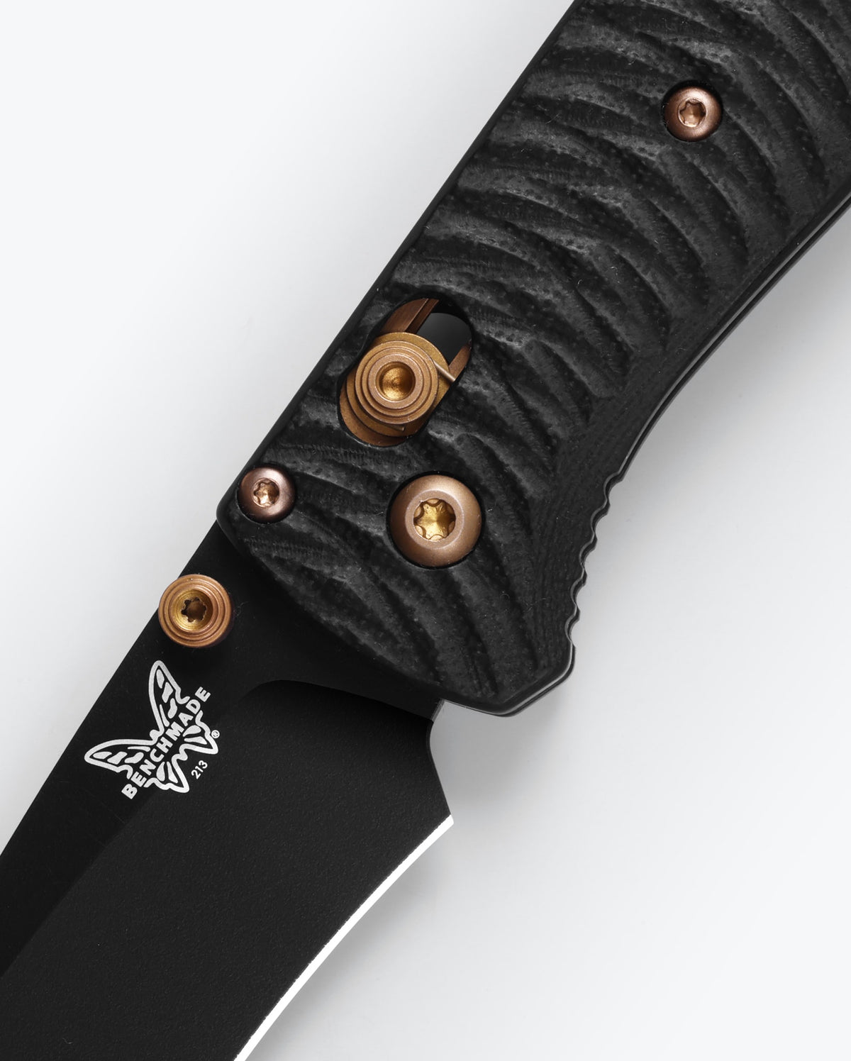 Seventh product image showing a close up of knife